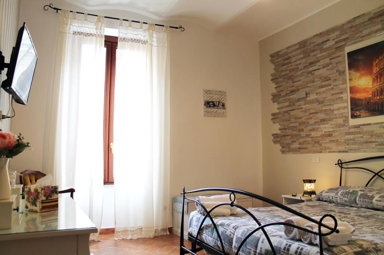 50 Passi Colosseo Apartment Roma Exterior foto